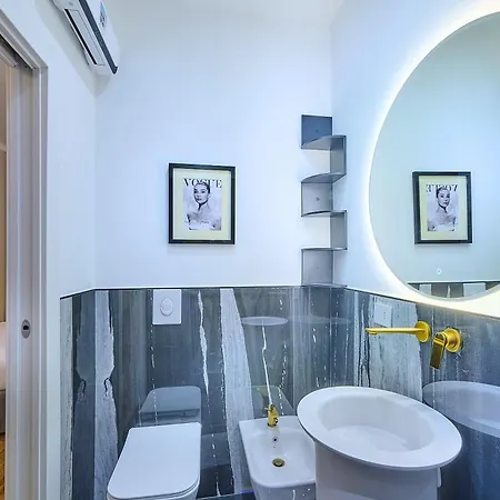 Velia Villa